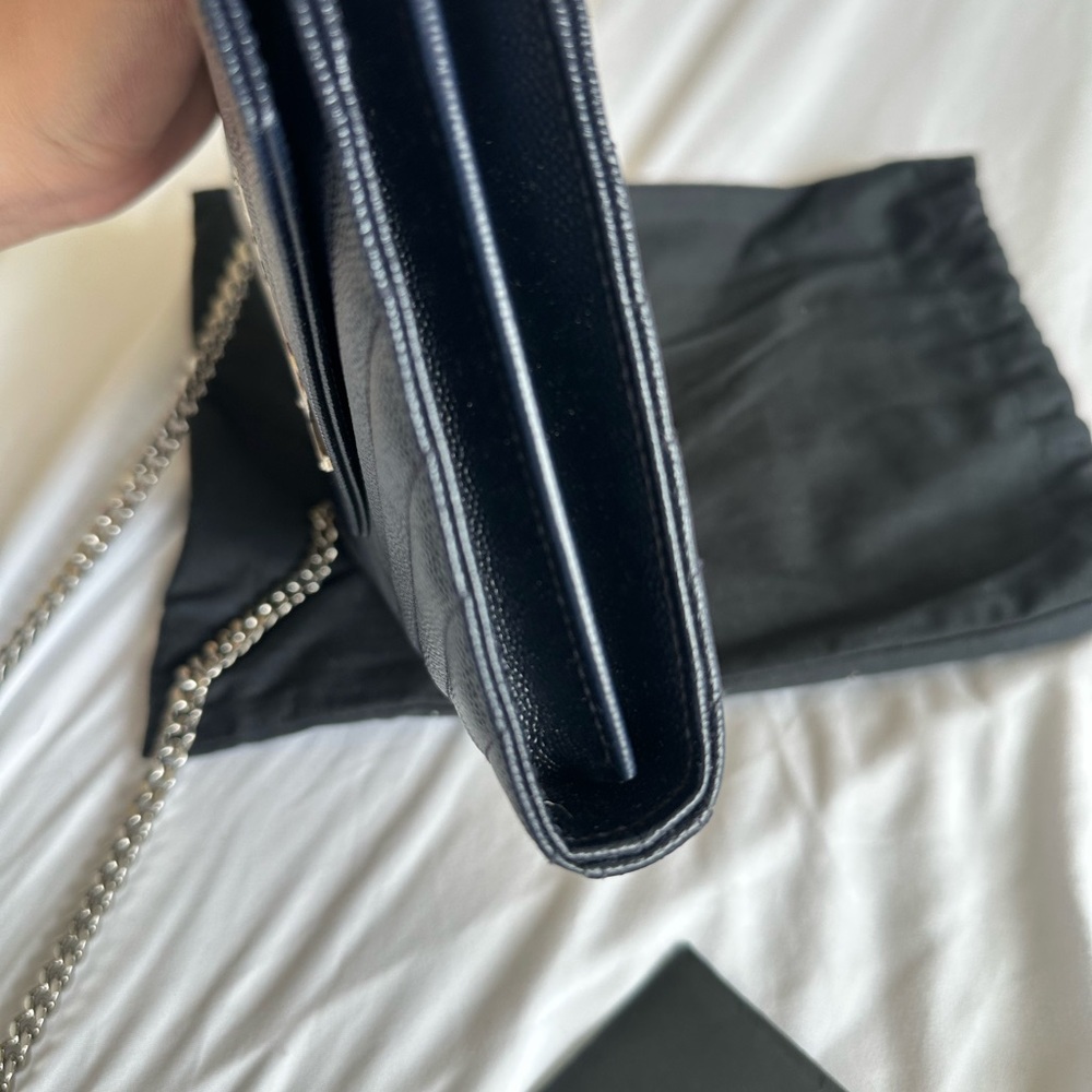 SAINT LAURENT CASSANDRA CROSSBODY SHOULDER BAG / NAVY WITH SILVER HARDWARE - Picture 4 of 6